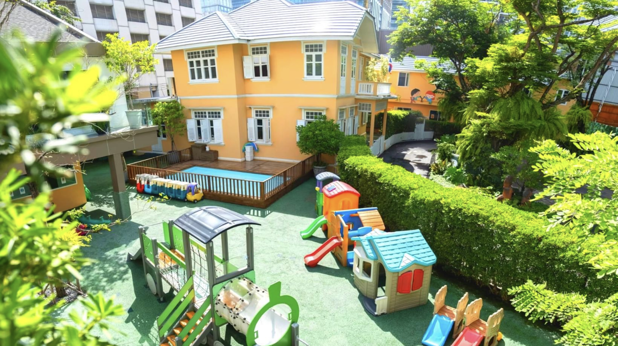 Mulberry International school