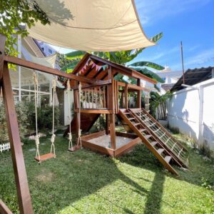 Banana Tree Horse Kid's Cafe