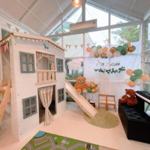 Banana Tree Horse Kid's Cafe